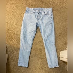 H&M men’s light wash tapered jeans